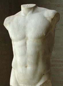 Statue male torso