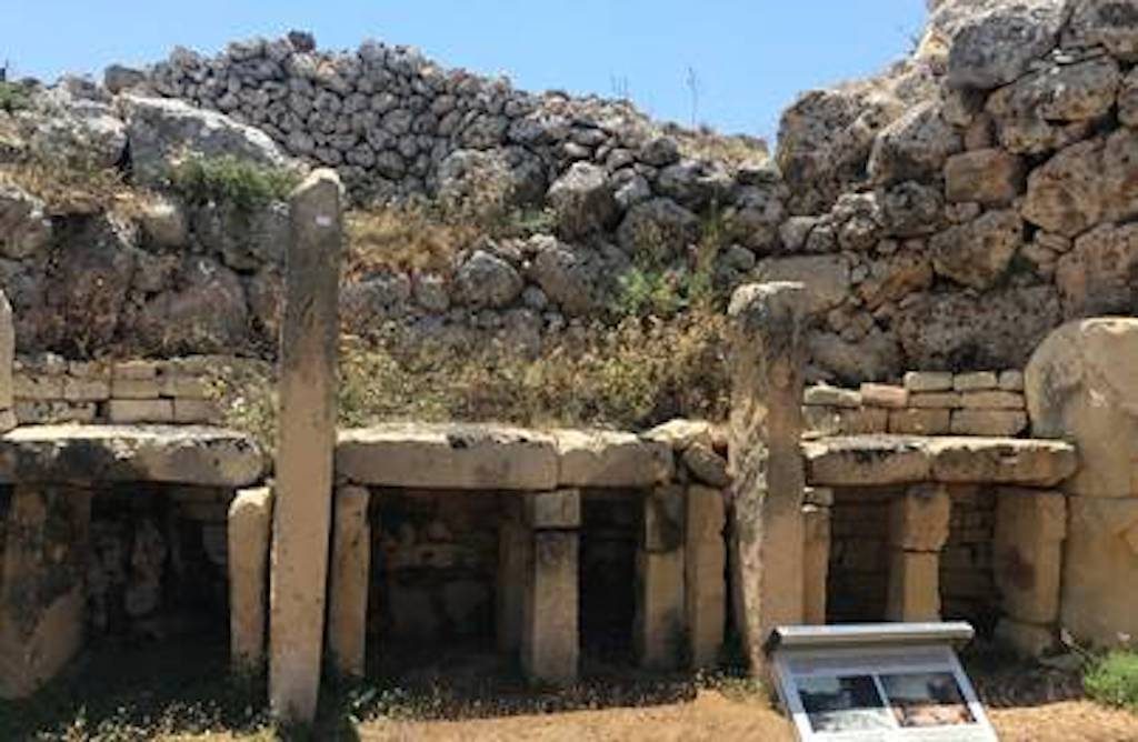 Ġgantija Temple, 3600 BCE