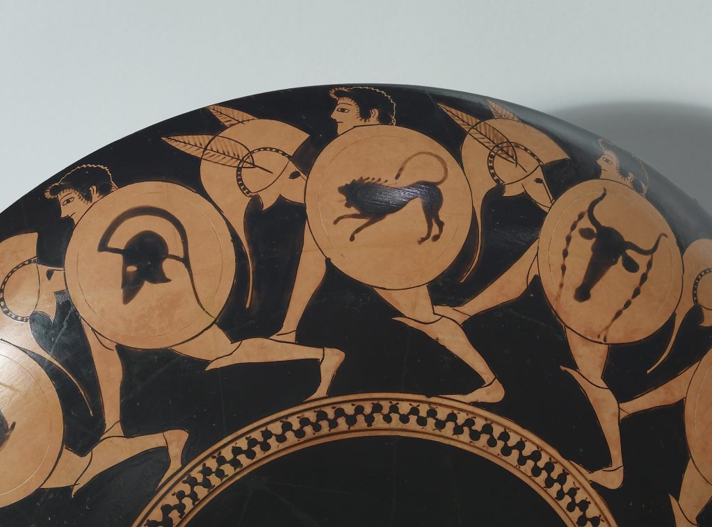 Kylix depicting running warriors